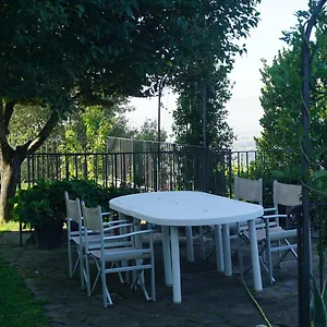 casa-tre-pini.it-tuscanyhotel.com/