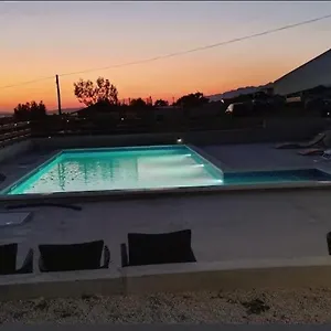 Niko Apartman Zára